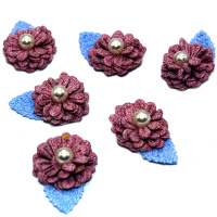 Цветок декоративный Георгин 3,5х5см с листиком и жемчугом, темно-розовый 6шт/уп. Y9509-19