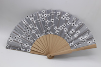 Веер 23см сакура серый, ткань/дерево Y10618-24