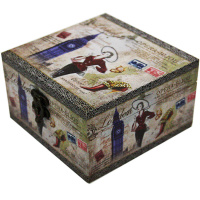 Шкатулка "Дама" 14х14х8см DH3037