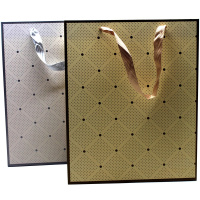 Пакет подарочный "Ромбы" 32х26х12см картон 4 цвета 11537-24