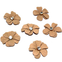 Цветок декоративный Фиалка 4см с камнем, бежевый 6шт/уп. Y9512-19