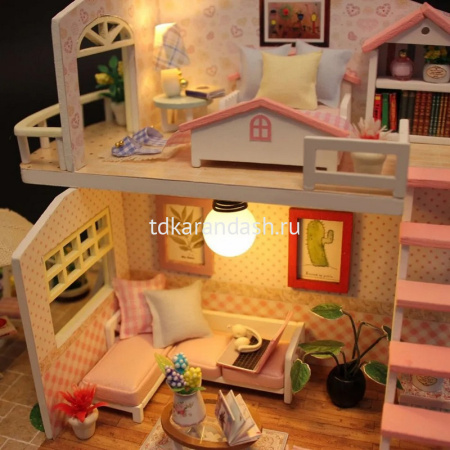 Конструктор "Румбокс. Кукольный домик" 19х15х13см, 2 этажа (пластик, дерево, свет) M033 от магазина "Карандаш"
