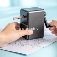 Точилка механическая 1 отв. 106х63х111мм с регулировкой диаметра заточки, пластик, черная 71160Black от магазина "Карандаш"