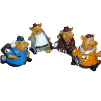 Копилка Поросёнок Охотник, Рыбак, Турист, Парикмахер, 12*12 см 4 вида Y6887-18 от магазина "Карандаш"