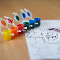 Набор д/росписи с блестками с раскрасками "Музыканты" 31С 2069-08 от магазина "Карандаш"