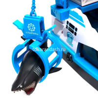 Картинка Парковка "Полицейский катер" 35х12х11см с набором машин, пластик (свет, звук) 2254340/660-S01 от магазина "Карандаш" Парковка "Полицейский катер" 35х12х11см с набором машин, пластик (свет, звук) 2254340/660-S01 от магазина "Карандаш"