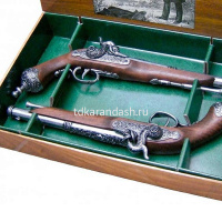 Пистоли дуэльные 38см 2шт. "Брешиа" 40х25х7см металл, дерево DE-1013-2-G от магазина "Карандаш"