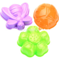 Формочки "Божья коровка, пчелка, цветочек" 3шт. 9х9х4см в сетке 168H от магазина "Карандаш"