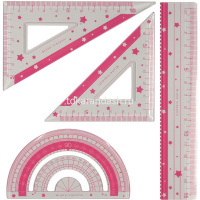 Набор 4 предмета в пенале (линейка 15см, 2 треугольника 7/10см, транспортир) пластик "FunGraphix" от магазина "Карандаш"