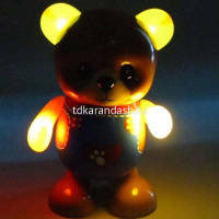 Музыкальная игрушка "Медведь" 19см пластик (свет, звук) 1858434/17168 от магазина "Карандаш"